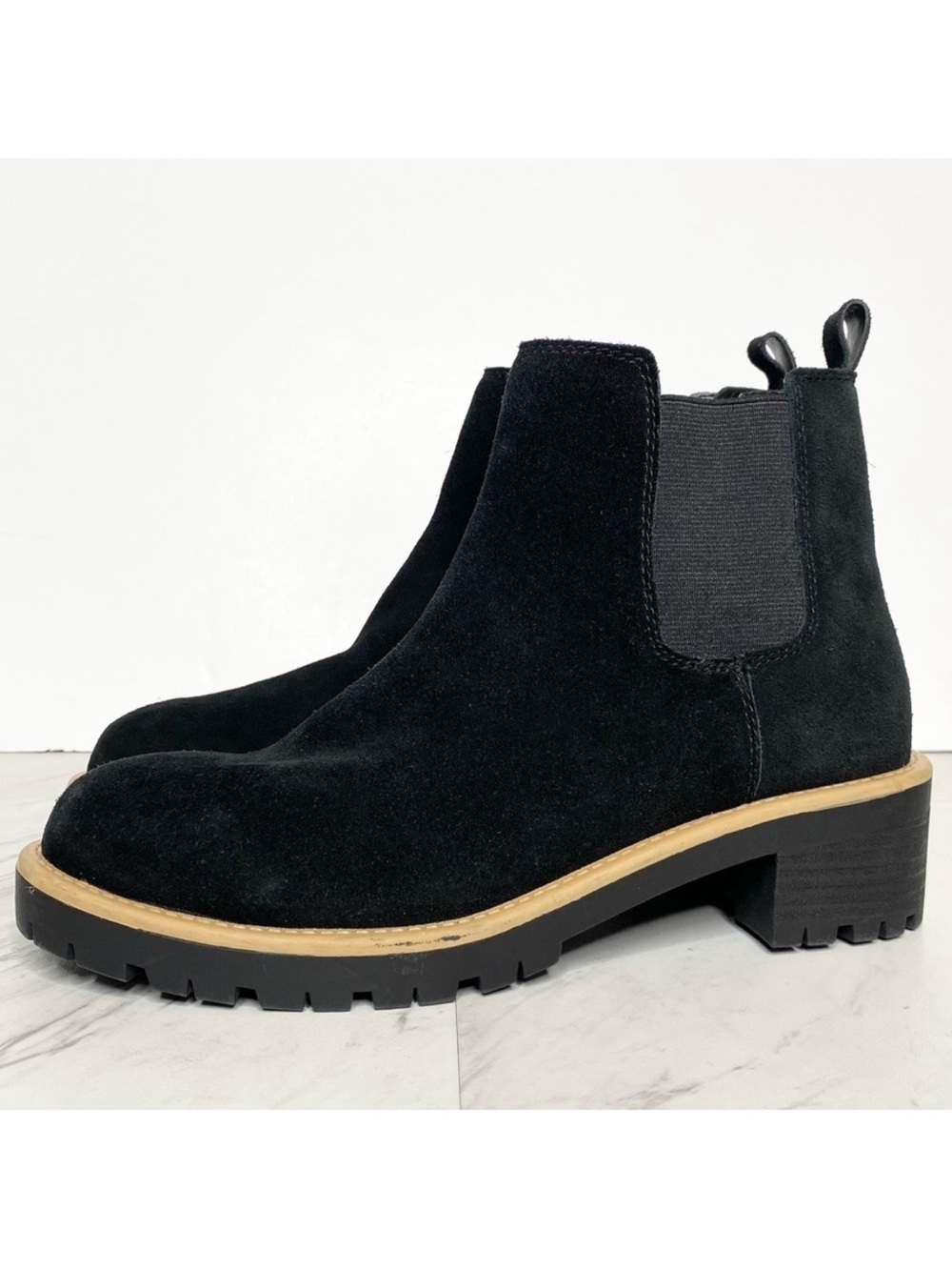 Blondo Matilda Black Suede Chelsea Boot 9M